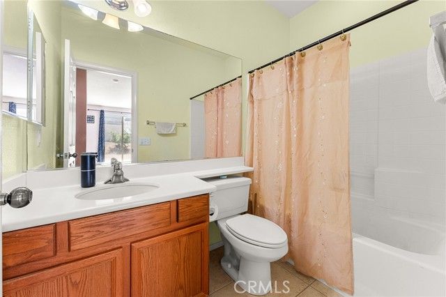 12419 Ojo Caliente, Victorville, CA 92392