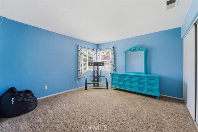 12419 Ojo Caliente, Victorville, CA 92392