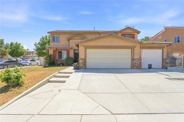 12419 Ojo Caliente, Victorville, CA 92392