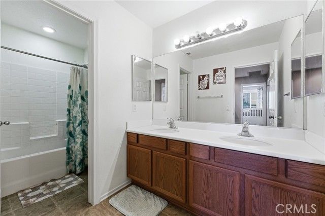 12419 Ojo Caliente, Victorville, CA 92392