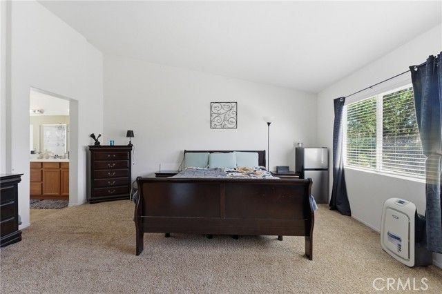 12419 Ojo Caliente, Victorville, CA 92392