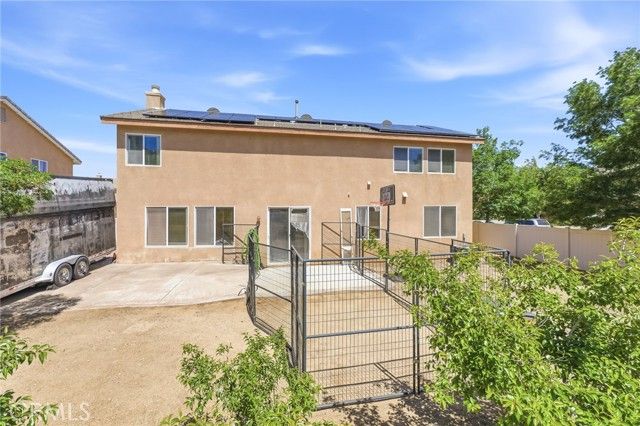 12419 Ojo Caliente, Victorville, CA 92392