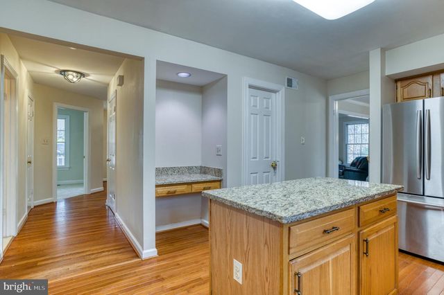 9879 HEMLOCK HILLS CT, Manassas, VA 20111