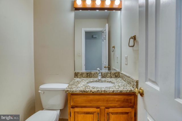 9879 HEMLOCK HILLS CT, Manassas, VA 20111