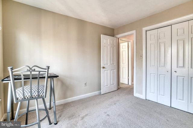 9879 HEMLOCK HILLS CT, Manassas, VA 20111