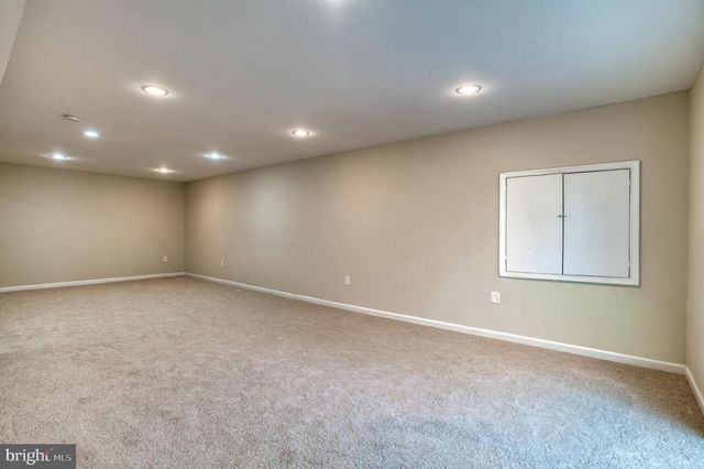 9879 HEMLOCK HILLS CT, Manassas, VA 20111