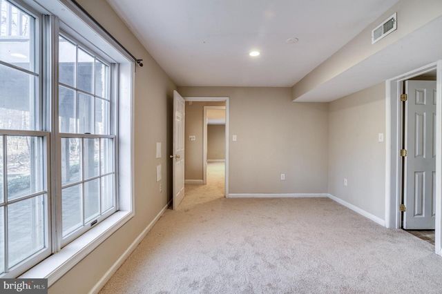 9879 HEMLOCK HILLS CT, Manassas, VA 20111