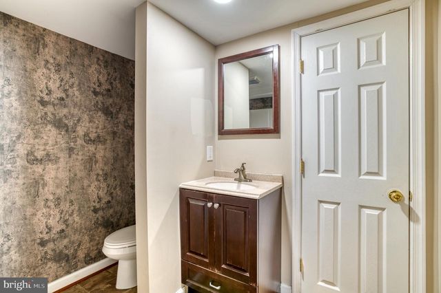 9879 HEMLOCK HILLS CT, Manassas, VA 20111