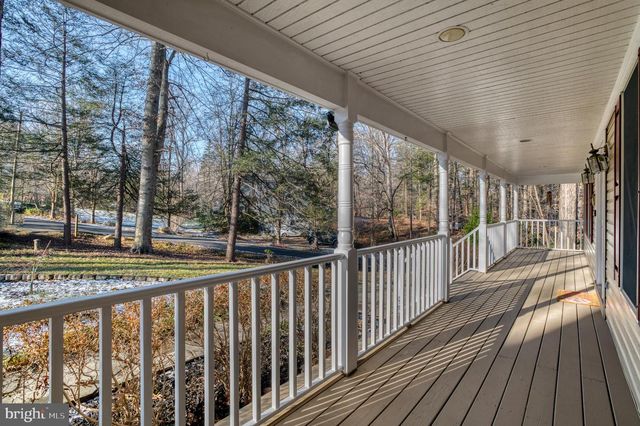 9879 HEMLOCK HILLS CT, Manassas, VA 20111