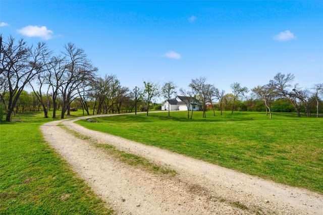 428 Warren Road, Lorena, TX 76655