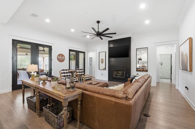 428 Warren Road, Lorena, TX 76655