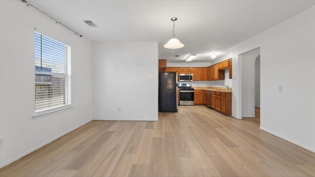 9747 Gulfstream Drive, Conroe, TX 77303