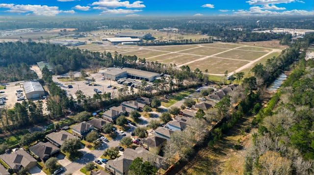 9747 Gulfstream Drive, Conroe, TX 77303