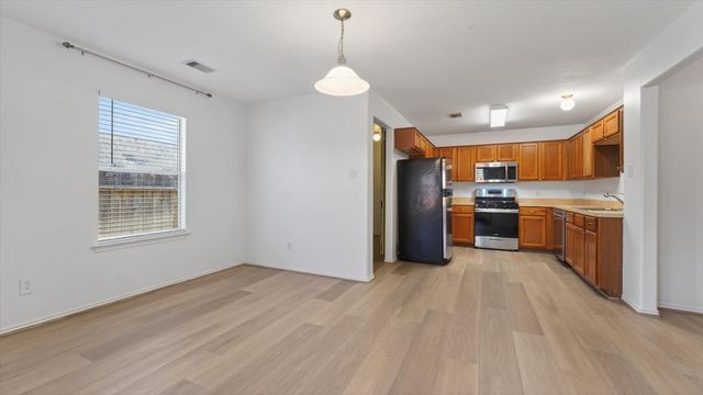 9747 Gulfstream Drive, Conroe, TX 77303