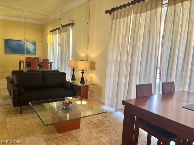230 East Flamingo Road 329, Las Vegas, NV 89169