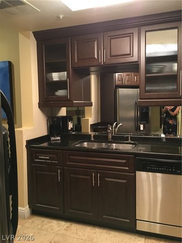 230 East Flamingo Road 329, Las Vegas, NV 89169