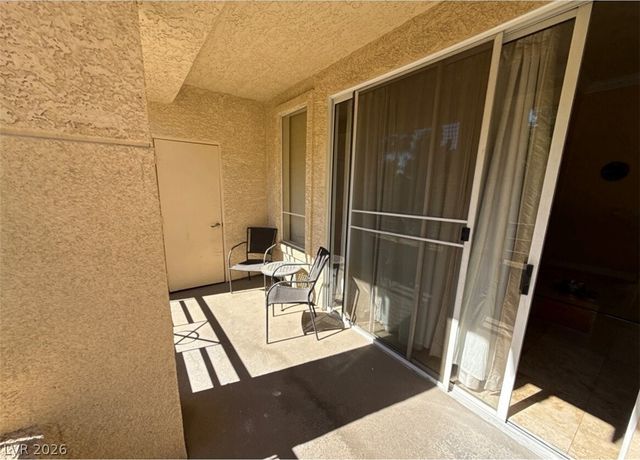 230 East Flamingo Road 329, Las Vegas, NV 89169