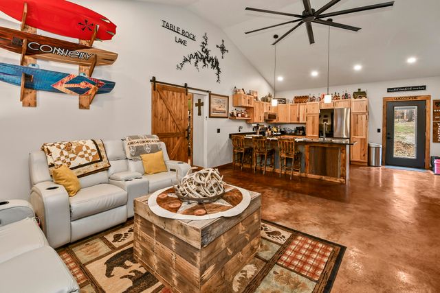 290 Mockingbird Lane, Shell Knob, MO 65747