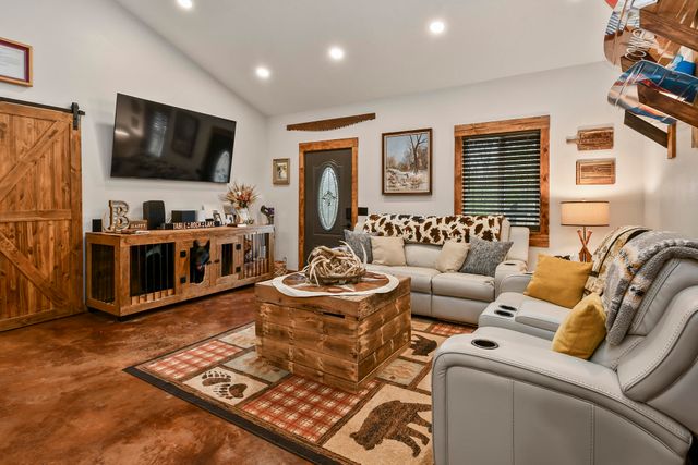 290 Mockingbird Lane, Shell Knob, MO 65747