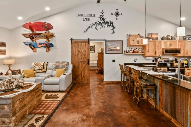 290 Mockingbird Lane, Shell Knob, MO 65747