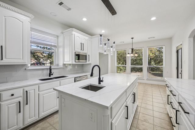 6400 Rogers Drive, North Richland Hills, TX 76182