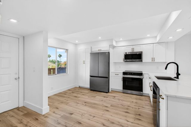 14360 Strathmore Lane 406, Delray Beach, FL 33446