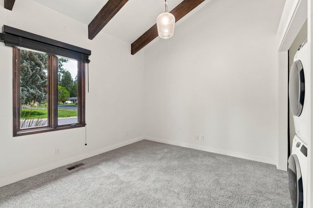1624 E 49th Ave, Spokane, WA 99223