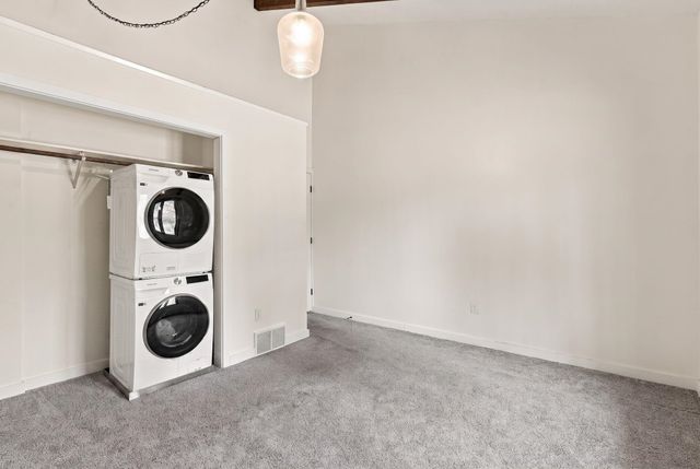 1624 E 49th Ave, Spokane, WA 99223