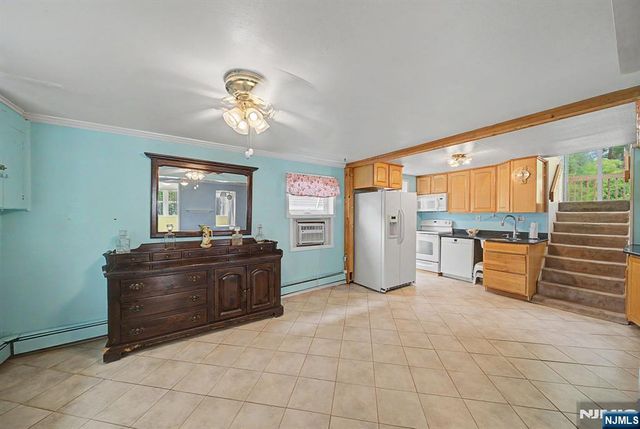 13 Spruce Place, Denville Township, NJ 07834
