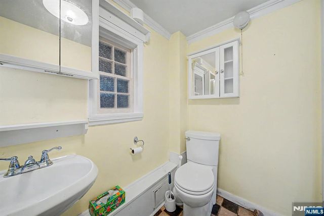 13 Spruce Place, Denville Township, NJ 07834