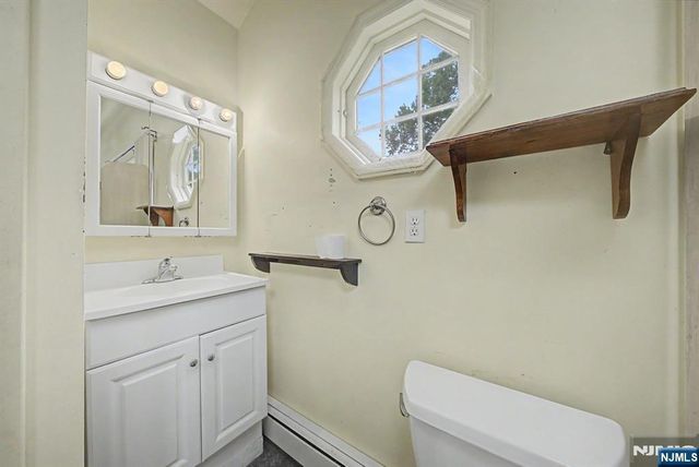 13 Spruce Place, Denville Township, NJ 07834