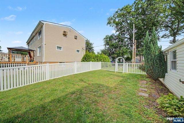 13 Spruce Place, Denville Township, NJ 07834