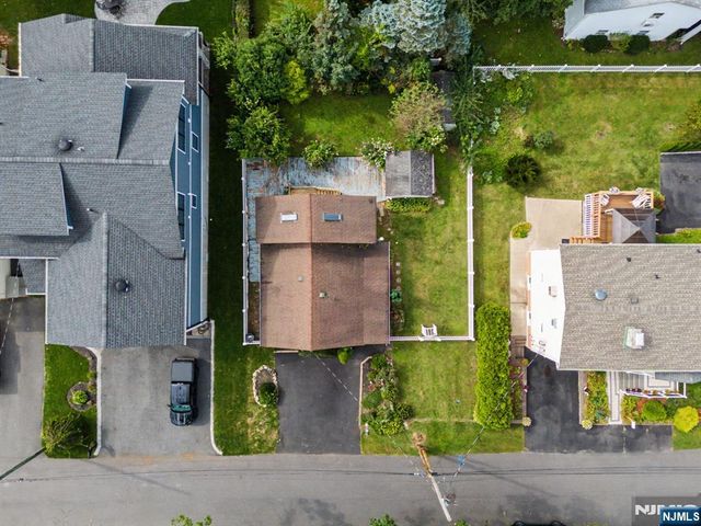 13 Spruce Place, Denville Township, NJ 07834