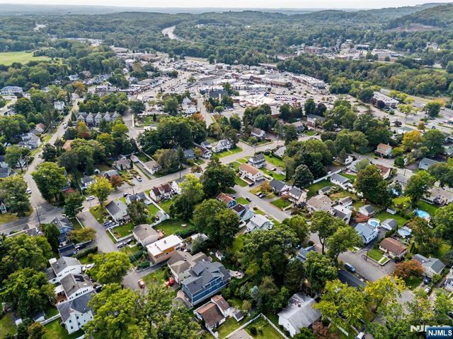 13 Spruce Place, Denville Township, NJ 07834