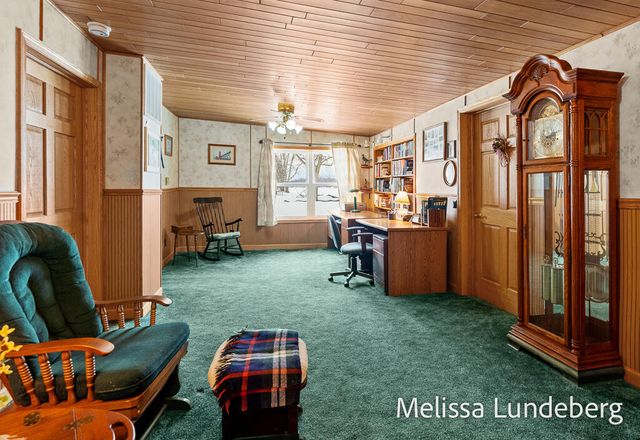 11601 Van Lopik Avenue, Grand Haven, MI 49417