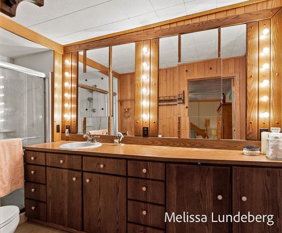 11601 Van Lopik Avenue, Grand Haven, MI 49417