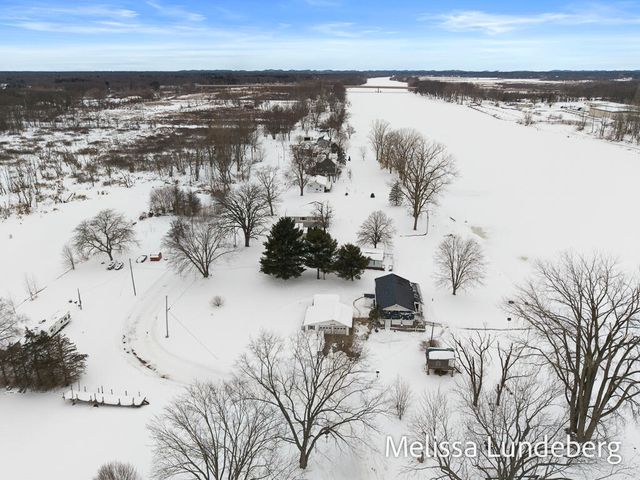 11601 Van Lopik Avenue, Grand Haven, MI 49417