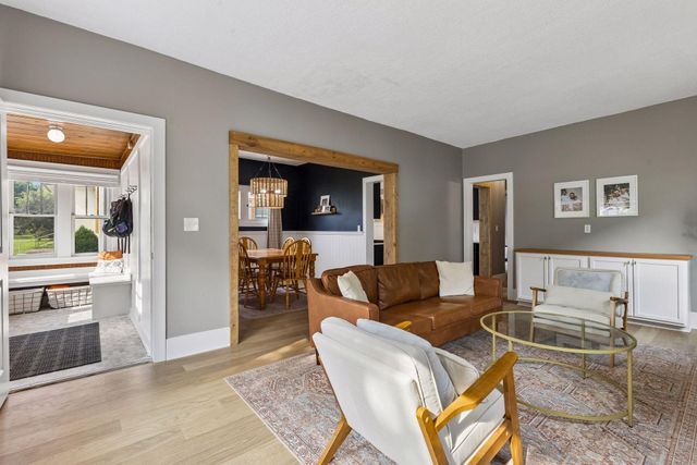 1614 Vincent Avenue N, Minneapolis, MN 55411