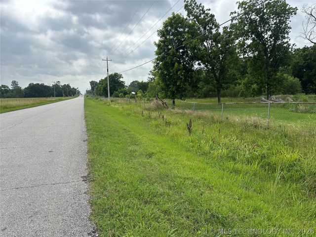 12110 Gun Club Road, Okmulgee, OK 74447