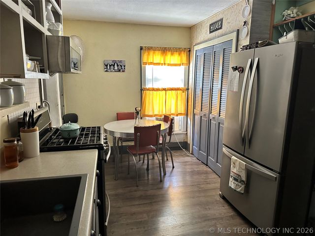 12110 Gun Club Road, Okmulgee, OK 74447