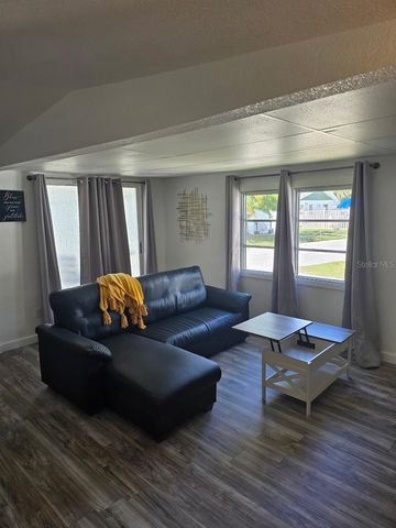 28488 US HIGHWAY 19 N 150, Clearwater, FL 33761