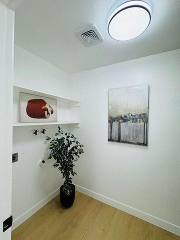 1213 Lightland Road, San Jose, CA 95121