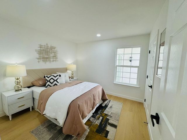 1213 Lightland Road, San Jose, CA 95121