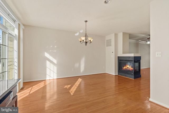 4505 HENLEY PL, Fairfax, VA 22030