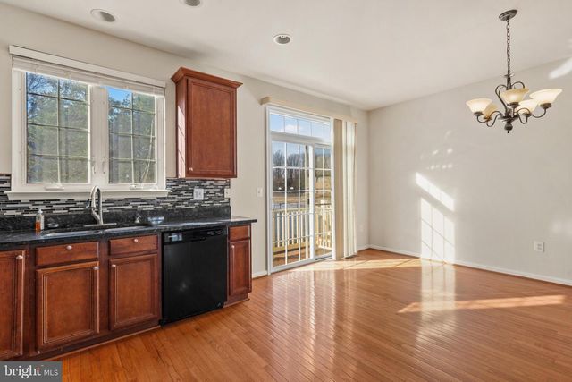 4505 HENLEY PL, Fairfax, VA 22030