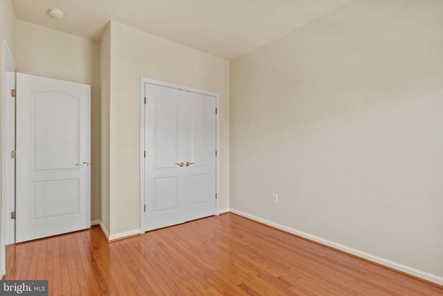 4505 HENLEY PL, Fairfax, VA 22030