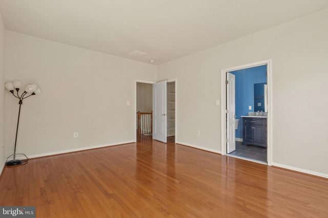 4505 HENLEY PL, Fairfax, VA 22030