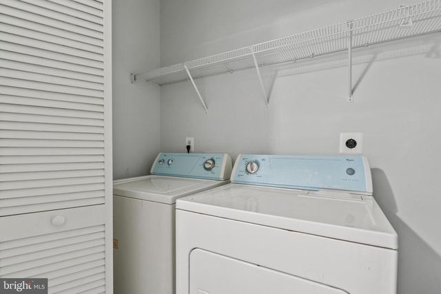 4505 HENLEY PL, Fairfax, VA 22030