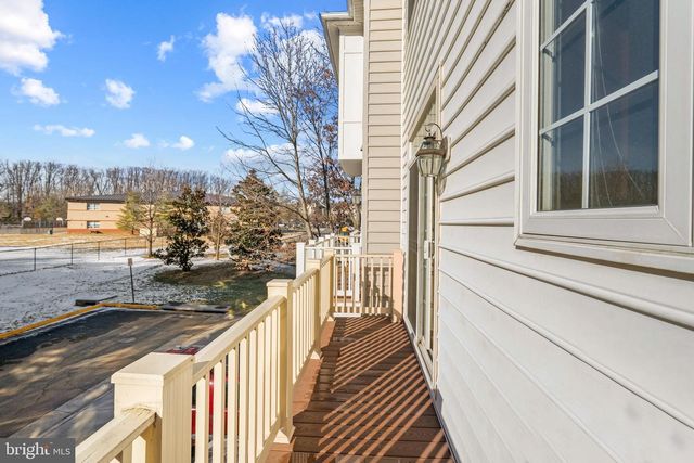 4505 HENLEY PL, Fairfax, VA 22030