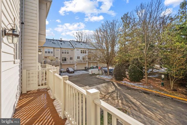 4505 HENLEY PL, Fairfax, VA 22030